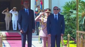 الرئيس السيسي يستقبل نظيره الرواندي في قصر الاتحادية الرئيس السيسي يستقبل نظيره الرواندي في قصر الاتحادية