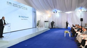 رئيس الوزراء يشهد افتتاح عدد من المشروعات التنموية والصناعية بالقنطرة غرب رئيس الوزراء يشهد افتتاح عدد من المشروعات التنموية والصناعية بالقنطرة غرب