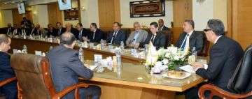 وزير التموين: إطلاق مبادرات لتخفيض أسعار زيوت الطعام بالتعاون مع شركات القطاع الخاص