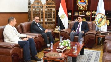 محافظ مطروح يستقبل رئيس شركة خالدة للبترول لبحث التعاون المشترك