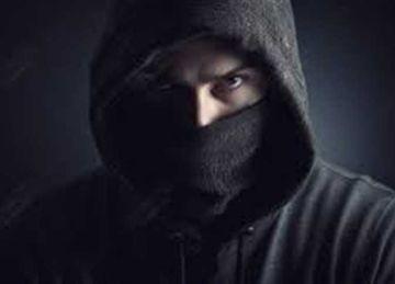 نابهم أزرق ومش بينسوا .. 3 أبراج انتقامية نابهم أزرق ومش بينسوا .. 3 أبراج انتقامية