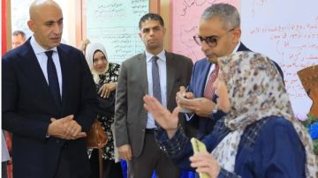 أولياء أمور طلاب المدارس الرسمية يستغيثون بالتعليم : خفضوا لنا المصروفات