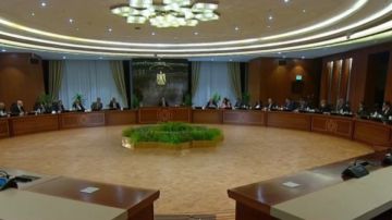 البكالوريا والإيجار القديم وأسعار البنزين.. رئيس الوزراء يجيب على تساؤلات رؤساء تحرير الصحف والمواقع