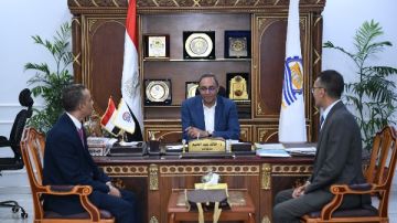 ضمن جولة بمحافظات الصعيد.. هيئة الاستعلامات تبحث سبل تعزيز التعاون مع محافظة قنا