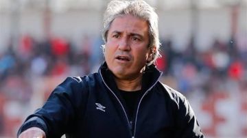 مدرب المصري يعلن تشكيل الفريق لمواجهة فاركو بالدوري الممتاز