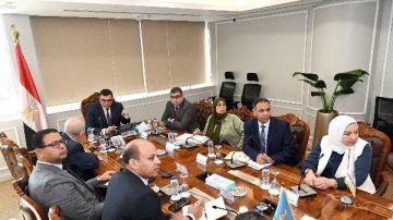 وزير الإسكان يتابع موقف مشروعات مارينا وحديقة الأزبكية وأسوان الجديدة وزير الإسكان يتابع موقف مشروعات مارينا وحديقة الأزبكية وأسوان الجديدة