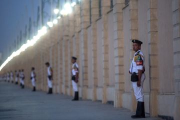 مصر.. فيديو لشخصين وما فعلاه بفتاة خلال سيرها مع شقيقتها والداخلية تعلن تفاصيل