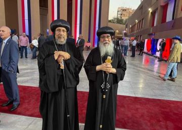 أسقف المنيا يشارك في احتفال السفارة الأمريكية بعيدها القومي
