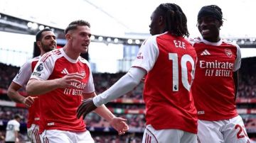 بعد فوز آرسنال على نوتنجهام فورست..جيوكيريس:أشعر بالثبات أكثر مع الفريق