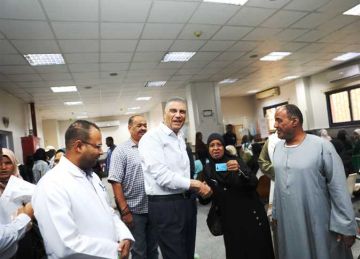 توجيهات بسرعة إنهاء إجراءات تسجيل بعض الحالات في منظومة التأمين الصحي الشامل بأسوان توجيهات بسرعة إنهاء إجراءات تسجيل بعض الحالات في منظومة التأمين الصحي الشامل بأسوان