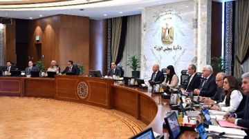 مجلس الوزراء يدين الاعتداء السافر على قطر