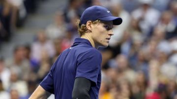 سينر يكتب التاريخ في أمريكا المفتوحة ويصطدم بمواطنه موسيتي في ربع النهائي