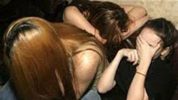 عرضوا نفسهم على الإنترنت.. قرار بشأن 5 فتيات يمارسن الأعمال المنافية للآداب بالإسكندرية