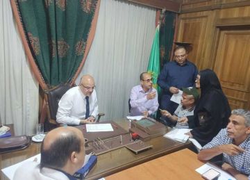 فرص عمل ومحلات للأرامل.. أبرز توصيات لقاء محافظ القليوبية بالمواطنين في القناطر الخيرية فرص عمل ومحلات للأرامل.. أبرز توصيات لقاء محافظ القليوبية بالمواطنين في القناطر الخيرية