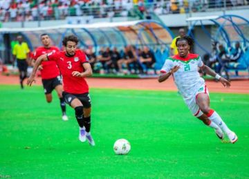 وفاة مشجع بوركينا فاسو في مباراة منتخب مصر