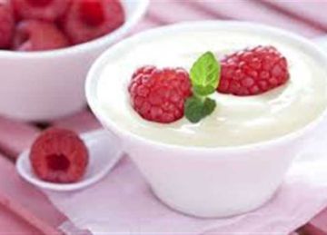 الزبادي بالفواكه.. سناك صحي ولذيذ للانش بوكس الأطفال