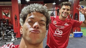 بسبب ريبيرو.. عقوبة مالية على عاشور وزيزو لتجاوز اللوائح الداخلية للفريق بسبب ريبيرو.. عقوبة مالية على عاشور وزيزو لتجاوز اللوائح الداخلية للفريق