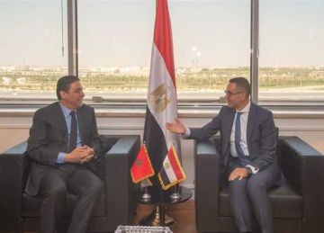 وزير الاستثمار يبحث مع وزير التجارة الخارجية المغربي سبل تعزيز العلاقات الاقتصادية بين البلدين