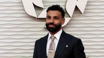 والدة محمد صلاح مع انطلاق حفل البالون دور: الحمد لله على كل حال والدة محمد صلاح مع انطلاق حفل البالون دور: الحمد لله على كل حال