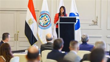 تدشين آلية إعداد مشروعات الشراكة بين القطاعين العام والخاص تدشين آلية إعداد مشروعات الشراكة بين القطاعين العام والخاص