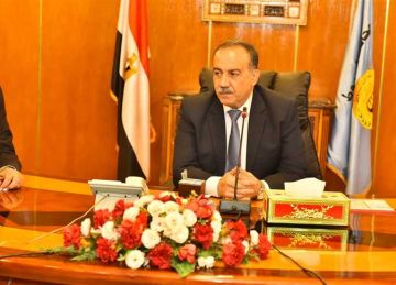 محافظ أسيوط يعقد اجتماعا لمتابعة مشروعات حياة كريمة 