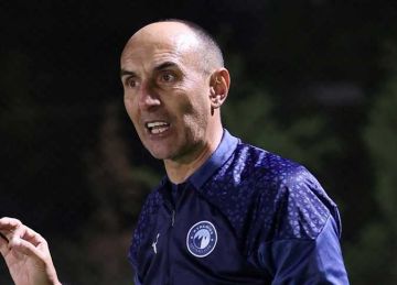 جاهزون لمباراة الأهلي السعودي .. أول تعليق من مدرب بيراميدز بعد الفوز على أوكلاند سيتي جاهزون لمباراة الأهلي السعودي .. أول تعليق من مدرب بيراميدز بعد الفوز على أوكلاند سيتي