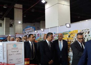 جهاز تنمية المشروعات يشارك في 7 معارض أهلا مدارس بمختلف المحافظات