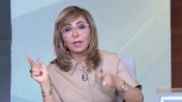 لميس الحديدي عن تظاهر عدد من السوريين: محاولة لتشتيت الفكرة عن الوضع الداخلي لميس الحديدي عن تظاهر عدد من السوريين: محاولة لتشتيت الفكرة عن الوضع الداخلي