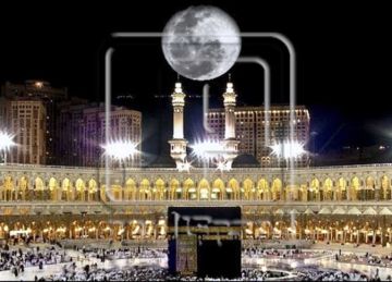 مباشر الآن لحظة تعامد القمر على الكعبة المشرفة في مشهد فلكي نادر