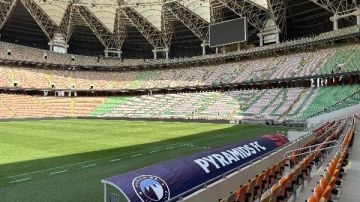 ملعب الجوهرة يتزين لاستقبال مباراة الأهلي السعودي وبيراميدز
