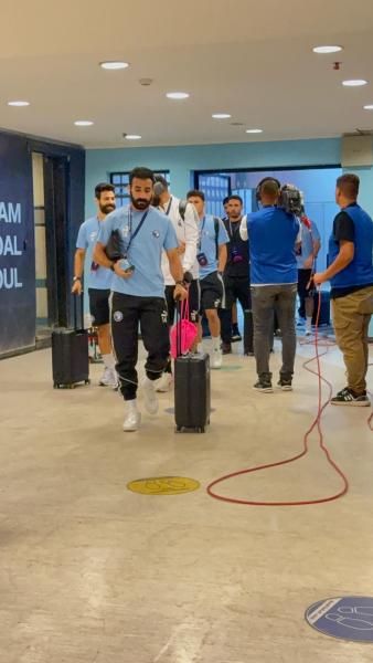 بيراميدز يصل استاد الدفاع الجوي استعدادا لمواجهة أوكلاند سيتي بكأس إنتركونتيننتال.. صور