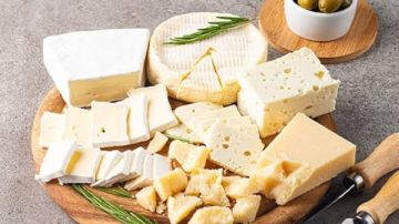 تحذير هام من تناول نوع جبنة معروف.. لن تتوقعها تحذير هام من تناول نوع جبنة معروف.. لن تتوقعها
