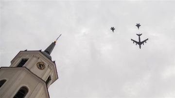 أخطر الانتهاكات.. مقاتلات الناتو تعترض طائرة تجسس روسية فوق الأجواء الألمانية أخطر الانتهاكات.. مقاتلات الناتو تعترض طائرة تجسس روسية فوق الأجواء الألمانية