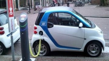 بعد زيادة أسعار الشحن..مفاجأة بشأن السيارات الكهربائية في مصر