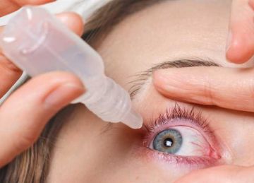 تسبب تآكلات القرنية.. كيف تؤثر قلة النوم على عينيك؟