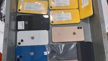 جمارك الإسكندرية تحبط تهريب هواتف محمول بـ187.3 ألف جنيه