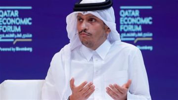 رئيس وزراء قطر: خطة ترامب المطروحة بشأن غزة مبادئ بحاجة لمناقشة تفاصيلها رئيس وزراء قطر: خطة ترامب المطروحة بشأن غزة مبادئ بحاجة لمناقشة تفاصيلها