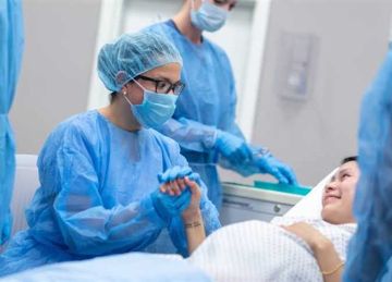 عام كامل حتى تعود الأم لطبيعتها.. وزارة الصحة تحذر من الولادة القيصرية غير المبررة طبيا عام كامل حتى تعود الأم لطبيعتها.. وزارة الصحة تحذر من الولادة القيصرية غير المبررة طبيا