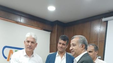 بحوث التناسليات الحيوانية يستقبل وفد زراعة عين شمس لبحث آفاق التعاون المشترك