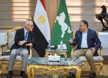 محافظ الشرقية وسفير اليابان بالقاهرة يبحثان سبل التعاون المشترك محافظ الشرقية وسفير اليابان بالقاهرة يبحثان سبل التعاون المشترك