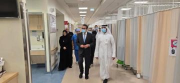د خالد عبدالغفار يجري زيارات ميدانية لمؤسسة حمد الطبية ومعهد قطر للرعاية الصحية الدقيقة د خالد عبدالغفار يجري زيارات ميدانية لمؤسسة حمد الطبية ومعهد قطر للرعاية الصحية الدقيقة
