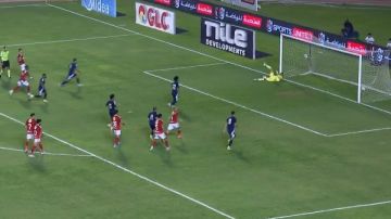 ركلة جزاء.. أحمد العجوز يسجل هدف التعادل لإنبي في مرمى الأهلي بالدوري ركلة جزاء.. أحمد العجوز يسجل هدف التعادل لإنبي في مرمى الأهلي بالدوري