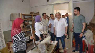 محافظ أسيوط يتابع أعمال تطوير مركز خان الخليلي للحرف اليدوية محافظ أسيوط يتابع أعمال تطوير مركز خان الخليلي للحرف اليدوية