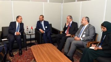 مصر وعمان تؤكدان عمق العلاقات المشتركة وتبحثان قضايا اليمن وغزة والملف النووي الإيراني مصر وعمان تؤكدان عمق العلاقات المشتركة وتبحثان قضايا اليمن وغزة والملف النووي الإيراني