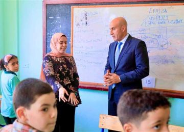 وزير التعليم يتفقد سير العملية التعليمية بعدد من مدارس محافظة الشرقية