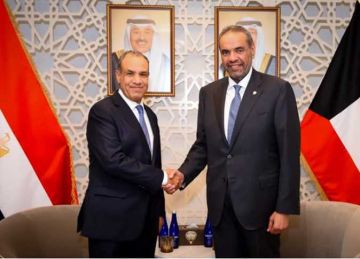 وزير الخارجية يلتقي مع نظيره الكويتي في نيويورك وزير الخارجية يلتقي مع نظيره الكويتي في نيويورك