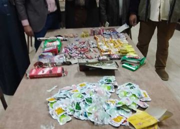  الداخلية : ضبط تاجر ألعاب نارية بحوزته 100 قطعة متنوعة في الزاوية الحمراء