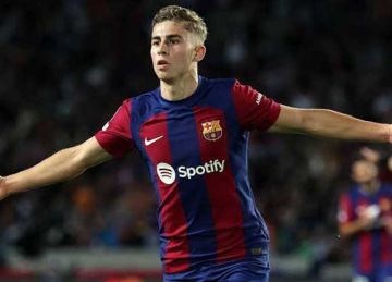 فيرمين لوبيز: أتمنى الاستمرار مع برشلونة وتحقيق جميع البطولات فيرمين لوبيز: أتمنى الاستمرار مع برشلونة وتحقيق جميع البطولات