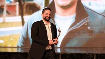 كريم أبوذكري يحصد جائزة أفضل منتج درامي لعام 2025 بمهرجان الفضائيات العربية