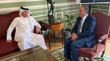 مصر وقطر تؤكدان تنامي العلاقات الثنائية وتوحيد الجهود لوقف العدوان على غزة مصر وقطر تؤكدان تنامي العلاقات الثنائية وتوحيد الجهود لوقف العدوان على غزة